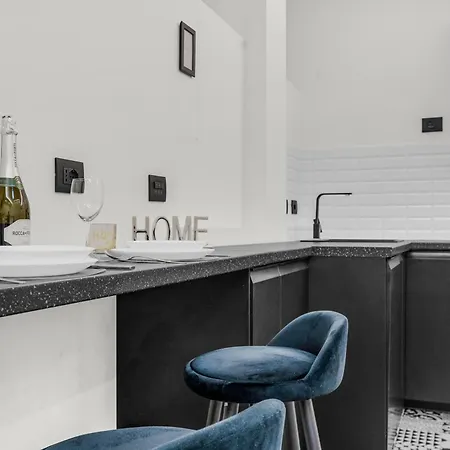 PAB60 -Crescenzago-Luxury Blue House-2